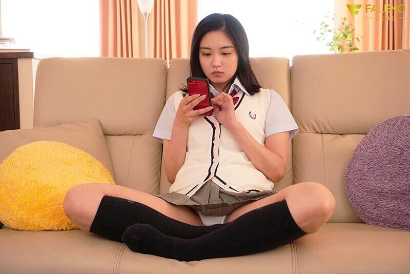 五十嵐なつ　パンチラ